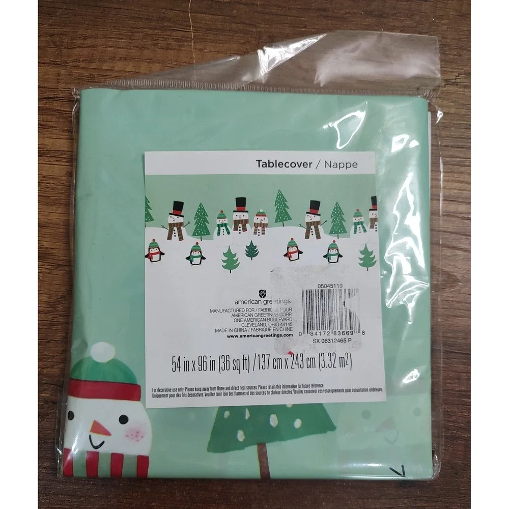 American Greetings Snowman & Friends Penguins Tablecover Plastic 54
